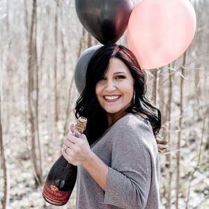 Meet your Posher, Sabra